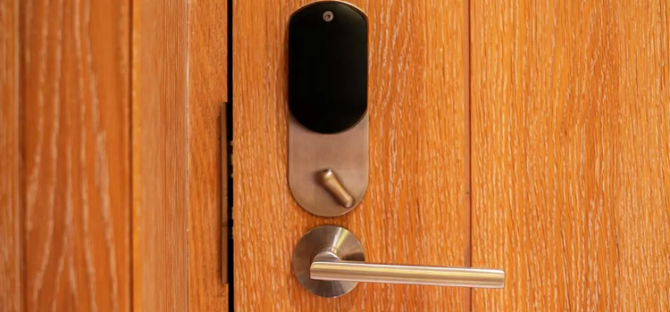 Automatic Locking Door Knob Fresno