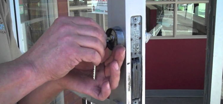 commercial door lock repair Fresno